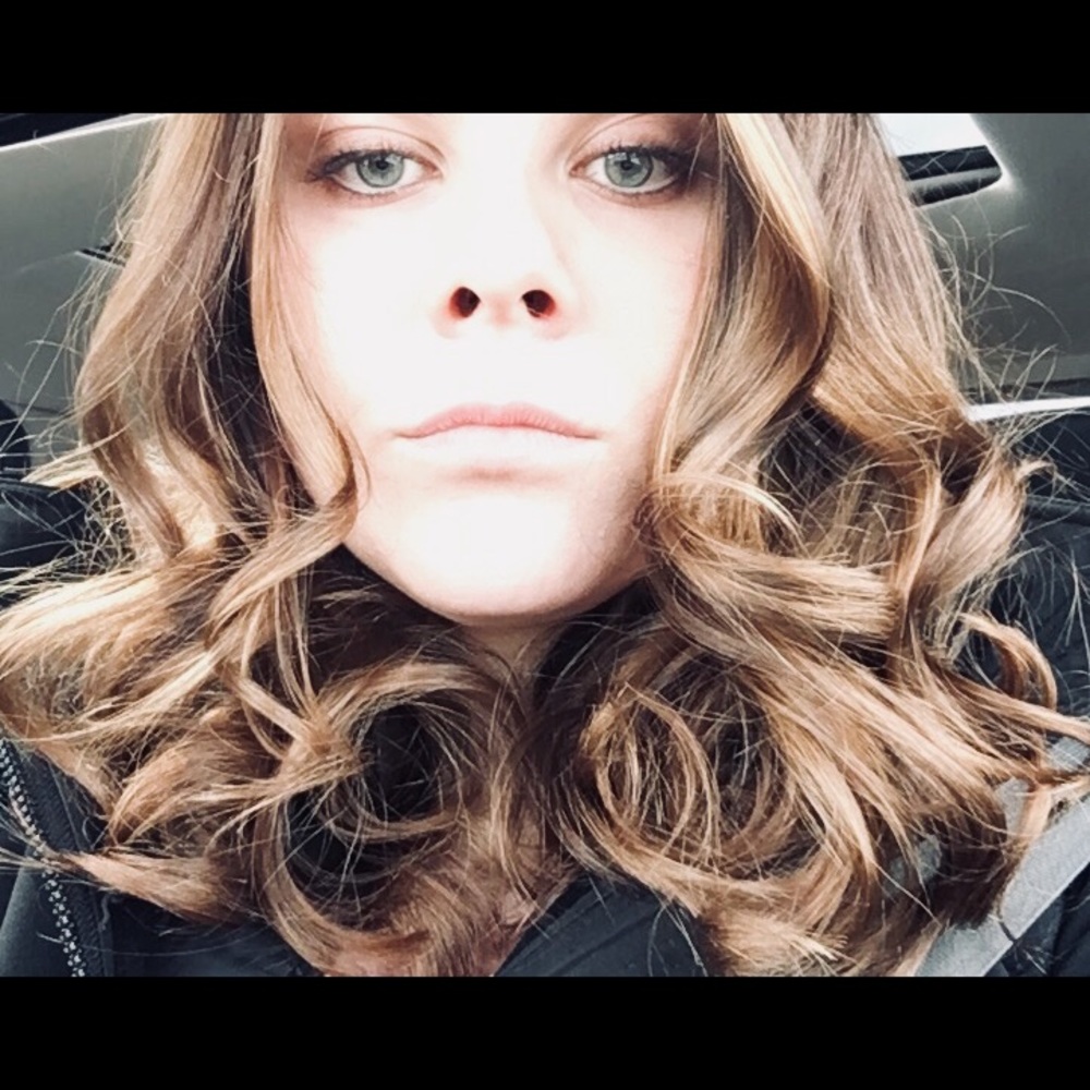 Meet your Posher, Michelle